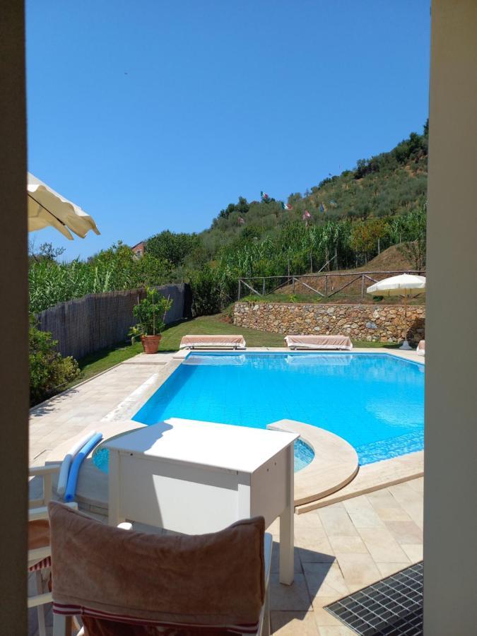 קמאיורה Villa Ester מראה חיצוני תמונה
