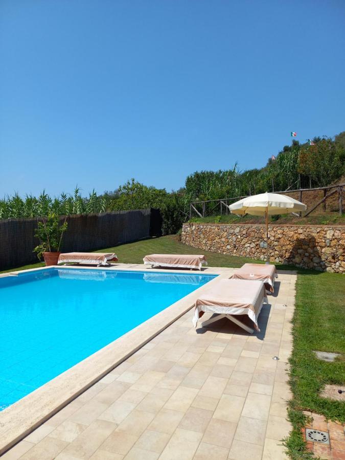 קמאיורה Villa Ester מראה חיצוני תמונה